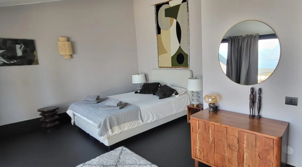 Bedroom with lake view